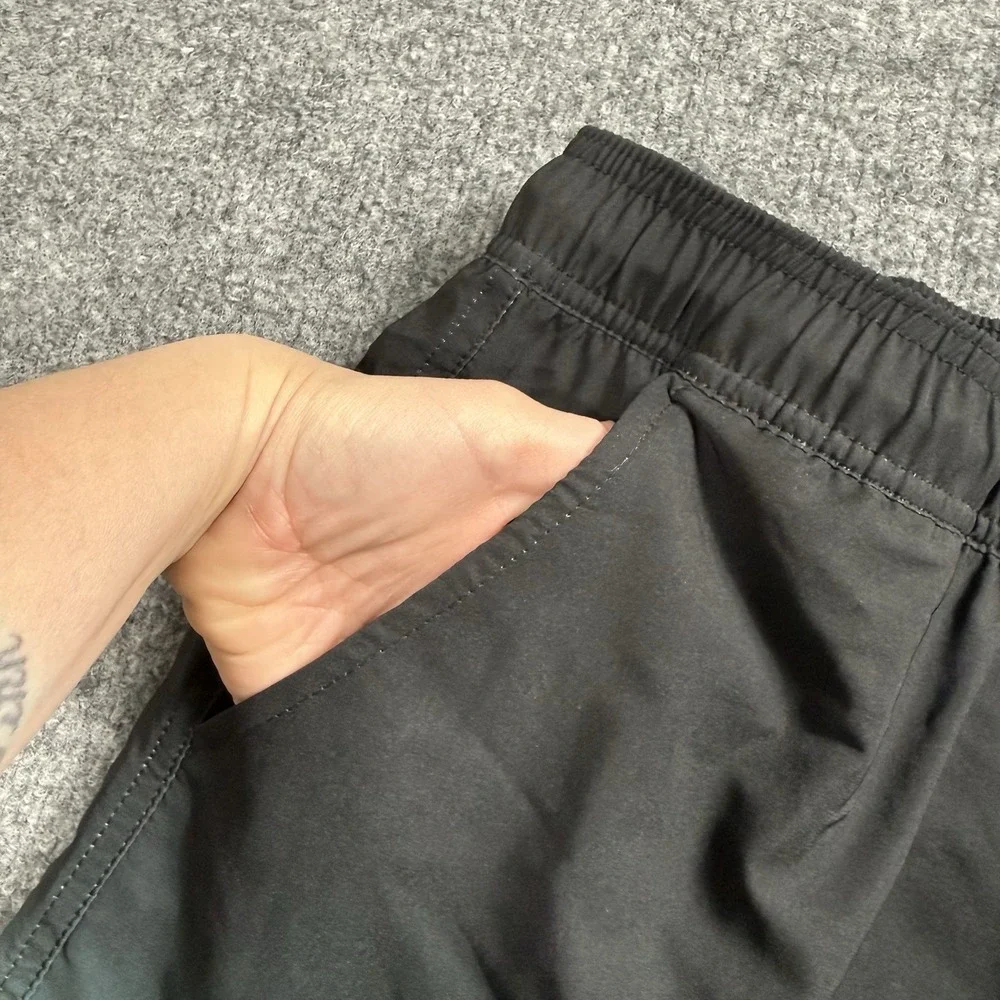 Men's Ombre Swim Trunks Black to Mint‎ Green Gradient Board Shorts Drawstring